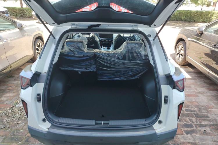 Used GAC Trumpchi GS3 2026 Model Shadow Speed 270T Enjoyment Edition Interior 5