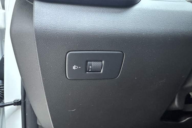 Used GAC Trumpchi GS3 2026 Model Shadow Speed 270T Enjoyment Edition Interior 8