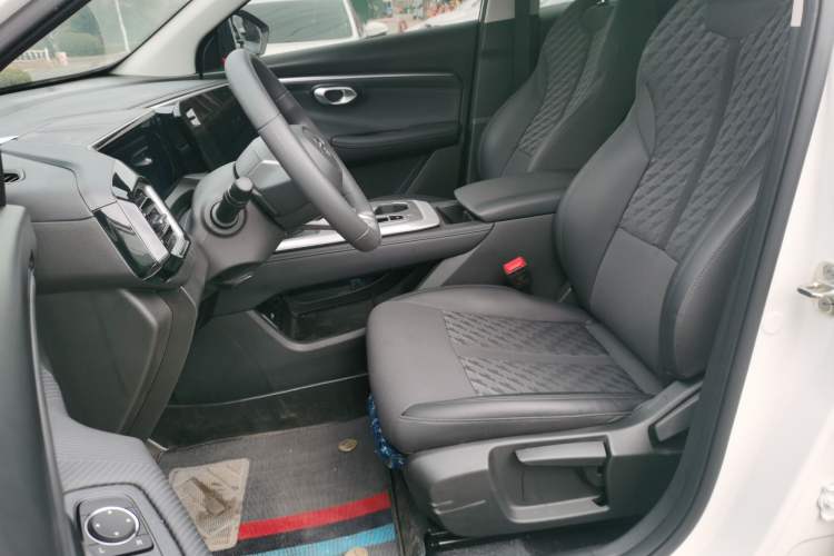 Used GAC Trumpchi GS3 2026 Model Shadow Speed 270T Dynamic Edition Left Front Seat