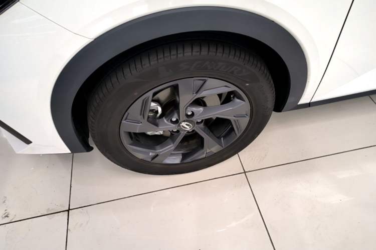 Used GAC Trumpchi GS3 2026 Model Shadow Speed 270T Enjoyment Edition Left Front Wheel Hub