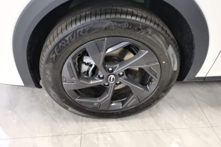 Used GAC Trumpchi GS3 2026 Model Shadow Speed 270T Enjoyment Edition Left Front Wheel Hub