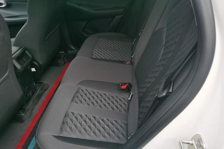 Used GAC Trumpchi GS3 2026 Model Shadow Speed 270T Dynamic Edition Left Rear Seat