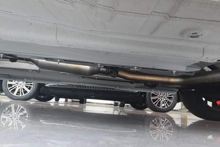 Used GAC Trumpchi GS3 2026 Model Shadow Speed 270T Dynamic Edition Left Side Sill