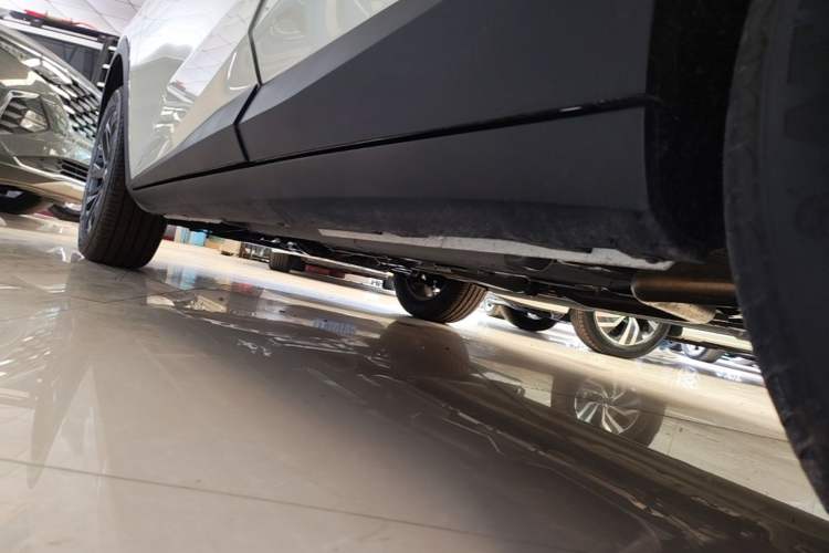 Used GAC Trumpchi GS3 2026 Model Shadow Speed 270T Dynamic Edition Left Side Sill