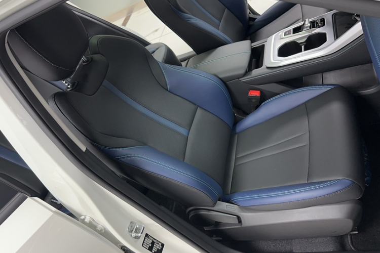 Used GAC Trumpchi GS3 2026 Model Shadow Speed 270T Enjoyment Edition Right Front Seat