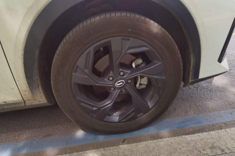 Used GAC Trumpchi GS3 2026 Model Shadow Speed 270T Enjoyment Edition Right Front Wheel Hub