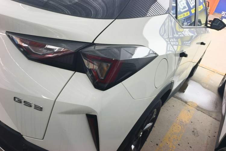 Used GAC Trumpchi GS3 2026 Model Shadow Speed 270T Enjoyment Edition Right Rear Taillight