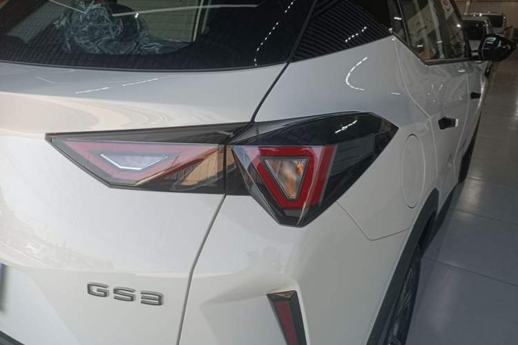 Used GAC Trumpchi GS3 2026 Model Shadow Speed 270T Enjoyment Edition Right Rear Taillight