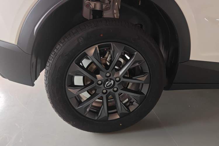 Used GAC Trumpchi GS3 2026 Model Shadow Speed 270T Dynamic Edition Right Rear Wheel Hub