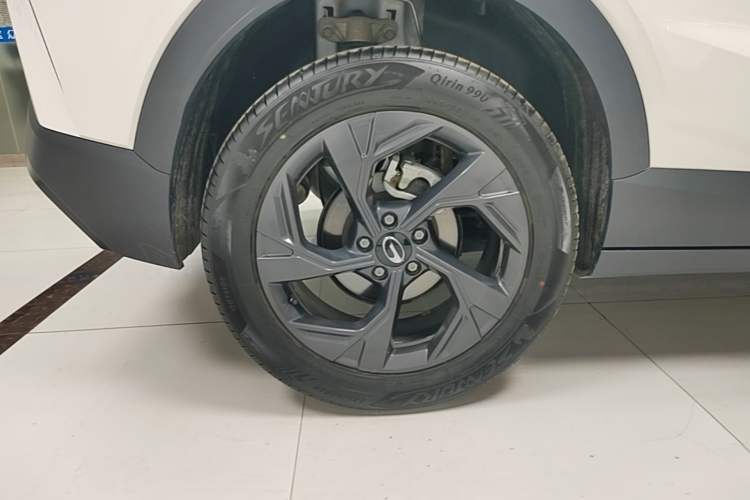 Used GAC Trumpchi GS3 2026 Model Shadow Speed 270T Enjoyment Edition Right Rear Wheel Hub