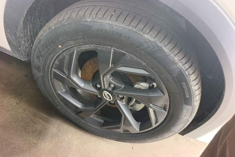 Used GAC Trumpchi GS3 2026 Model Shadow Speed 270T Enjoyment Edition Right Rear Wheel Hub