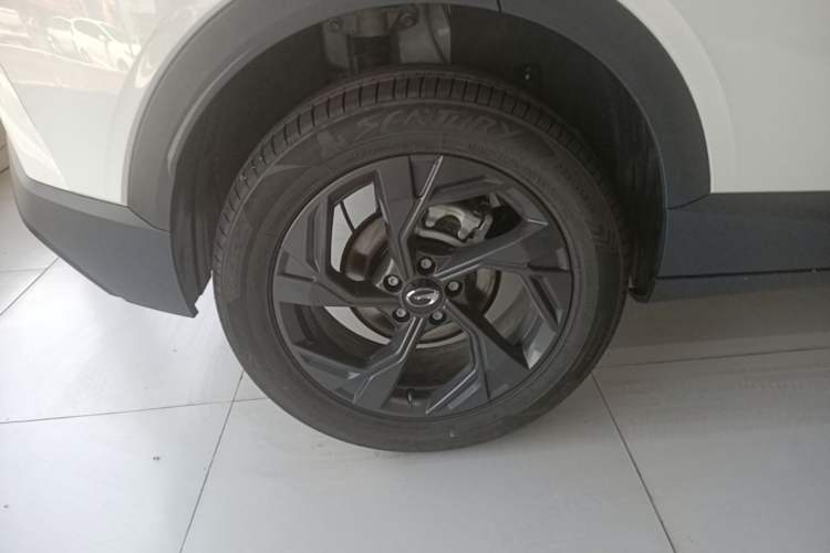 Used GAC Trumpchi GS3 2026 Model Shadow Speed 270T Enjoyment Edition Right Rear Wheel Hub