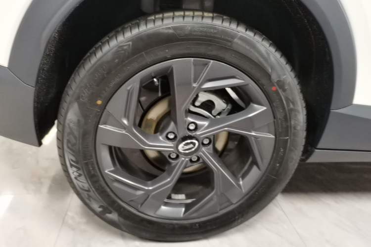 Used GAC Trumpchi GS3 2026 Model Shadow Speed 270T Enjoyment Edition Right Rear Wheel Hub
