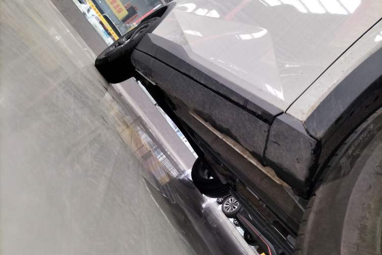 Used GAC Trumpchi GS3 2026 Model Shadow Speed 270T Dynamic Edition Right Side Sill