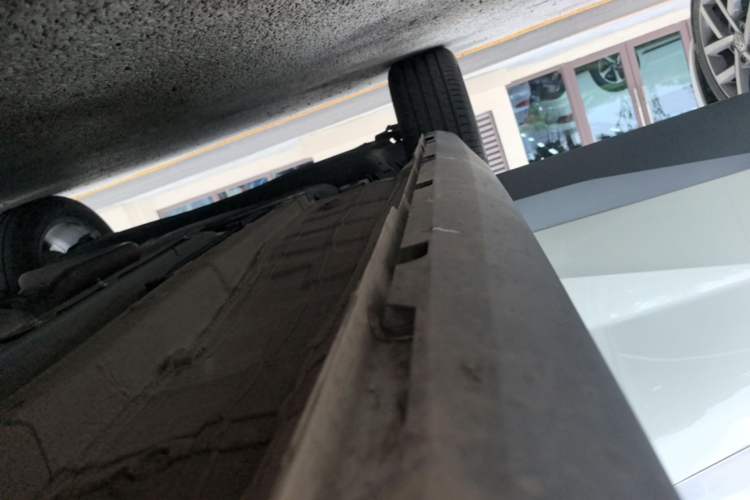 Used GAC Trumpchi GS3 2026 Model Shadow Speed 270T Enjoyment Edition Right Side Sill