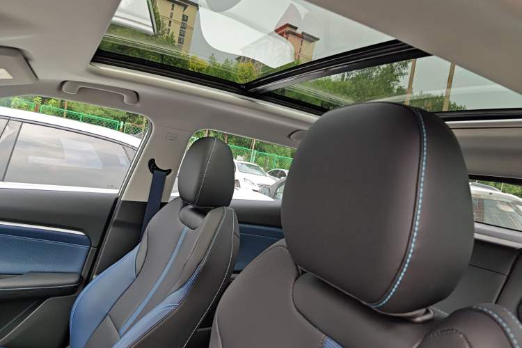 Used GAC Trumpchi GS3 2026 Model Shadow Speed 270T Enjoyment Edition—Smooth Sailing Roof