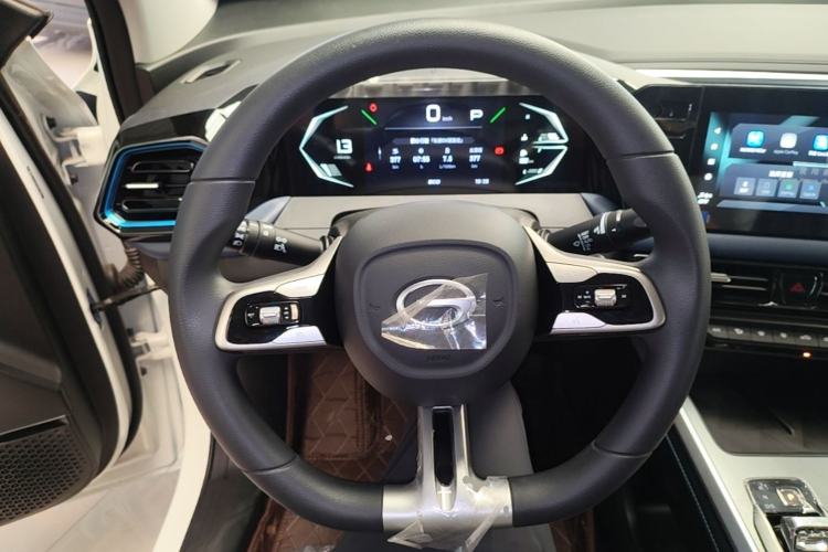 Used GAC Trumpchi GS3 2026 Model Shadow Speed 270T Dynamic Edition Steering Wheel