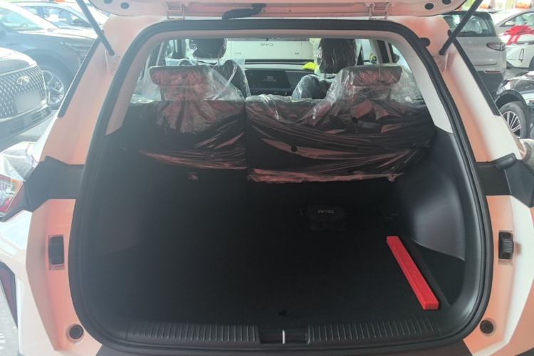 Used GAC Trumpchi GS3 2026 Model Shadow Speed 270T Dynamic Edition Trunk
