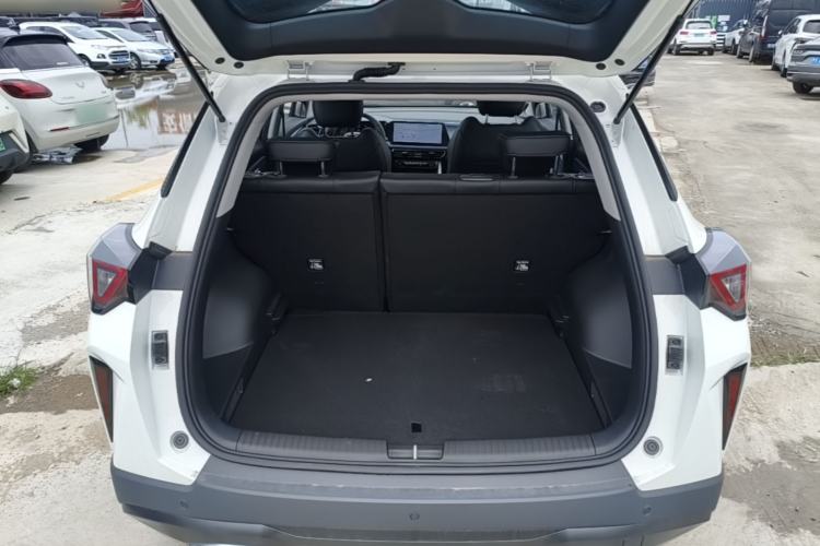 Used GAC Trumpchi GS3 2026 Model Shadow Speed 270T Enjoyment Edition Trunk