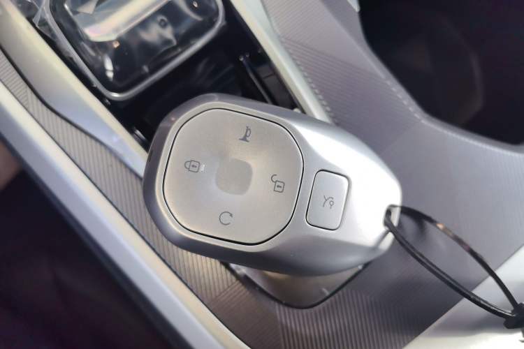 Used GAC Trumpchi GS3 2026 Model Shadow Speed 270T Enjoyment Edition Vehicle Key
