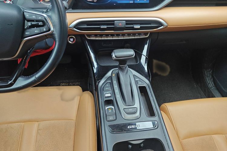 Used GAC Trumpchi GS4 2020 270T Automatic Luxury Edition Interior 5