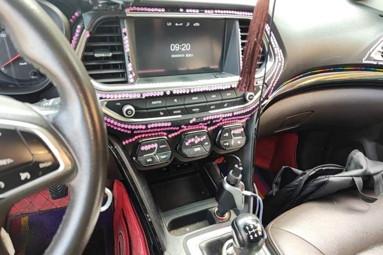 Used GAC Trumpchi GS4 2015 200T Manual Luxury Edition Audio And AC Panel