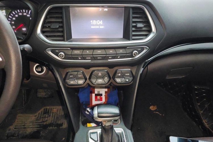 Used GAC Trumpchi GS4 2015 200T G-DCT Luxury Edition Audio And AC Panel