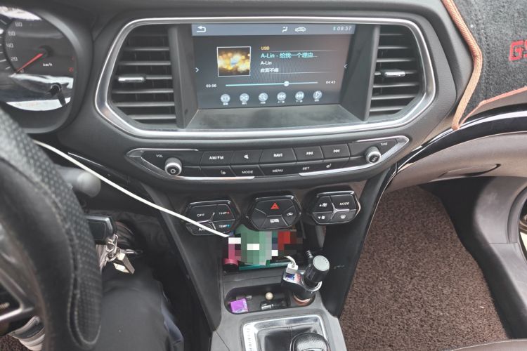 Used GAC Trumpchi GS4 2015 200T Manual Luxury Edition Audio And AC Panel