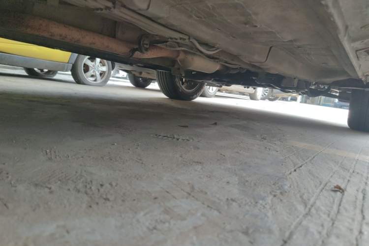 Used GAC Trumpchi GS4 2015 200T Manual Elite Edition Chassis Front Right