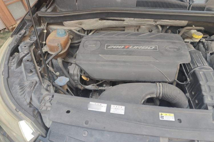 Used GAC Trumpchi GS4 2015 200T G-DCT Luxury Edition Engine Bay Right