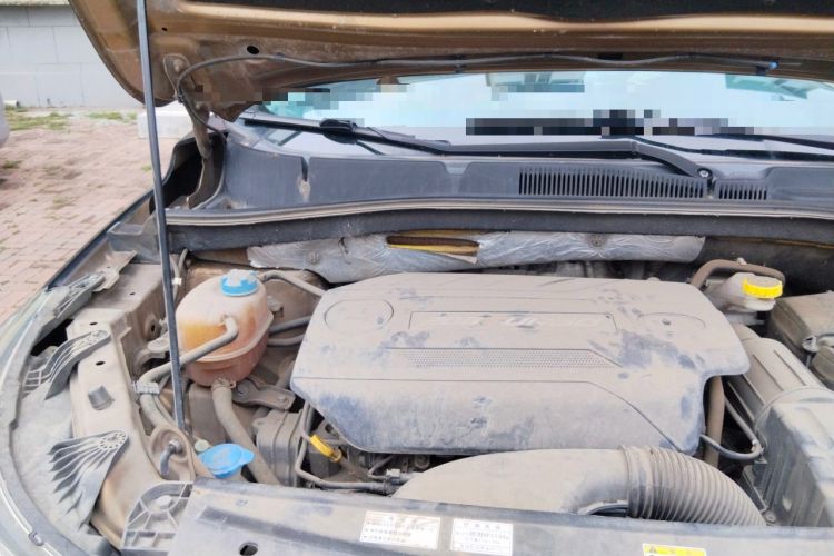 Used GAC Trumpchi GS4 2015 200T G-DCT Luxury Edition Engine Bay Right