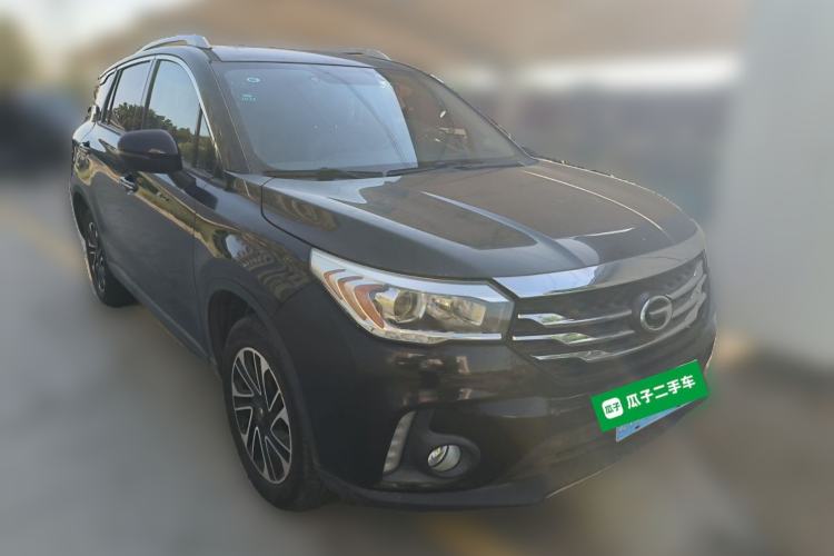 Used GAC Trumpchi GS4 2015 200T Manual Luxury Edition Front Right 45 Deg