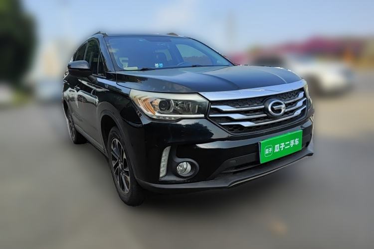 Used GAC Trumpchi GS4 2015 200T Manual Luxury Edition Front Right 45 Deg