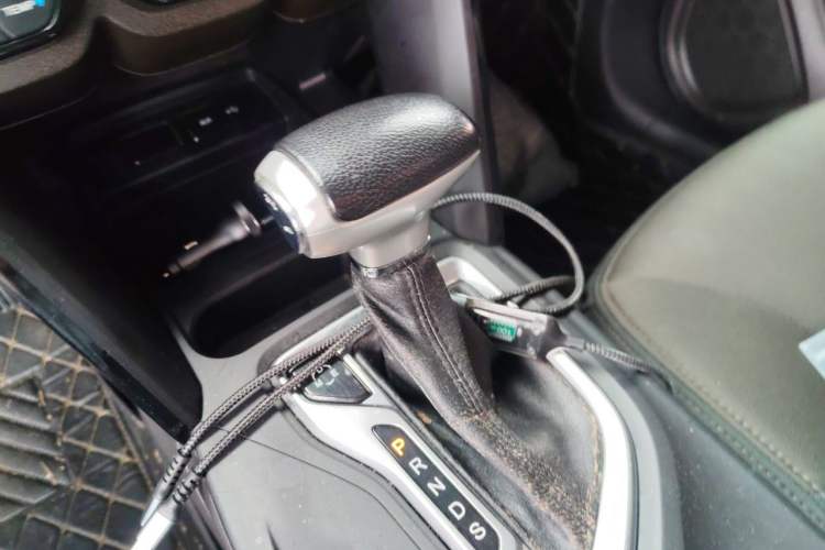 Used GAC Trumpchi GS4 2015 200T G-DCT Elite Edition Gear Lever