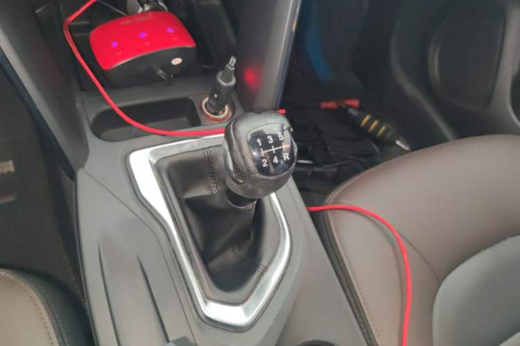 Used GAC Trumpchi GS4 2015 200T Manual Elite Edition Gear Lever