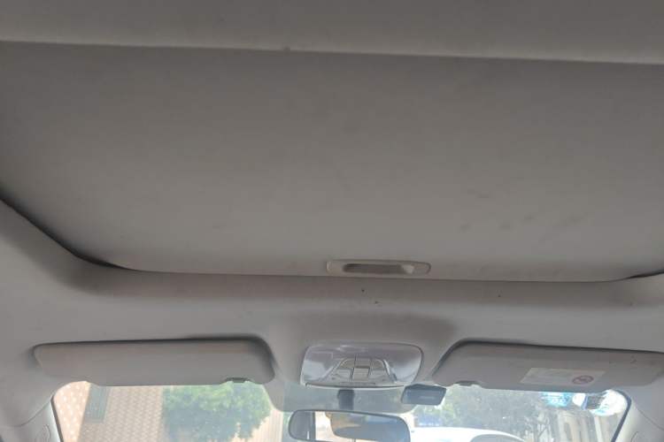Used GAC Trumpchi GS4 2015 200T G-DCT Luxury Edition Headliner