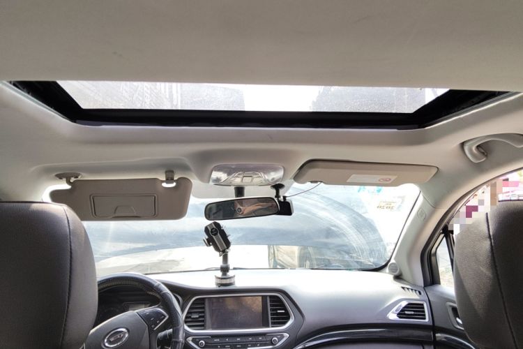 Used GAC Trumpchi GS4 2015 200T Manual Luxury Edition Headliner