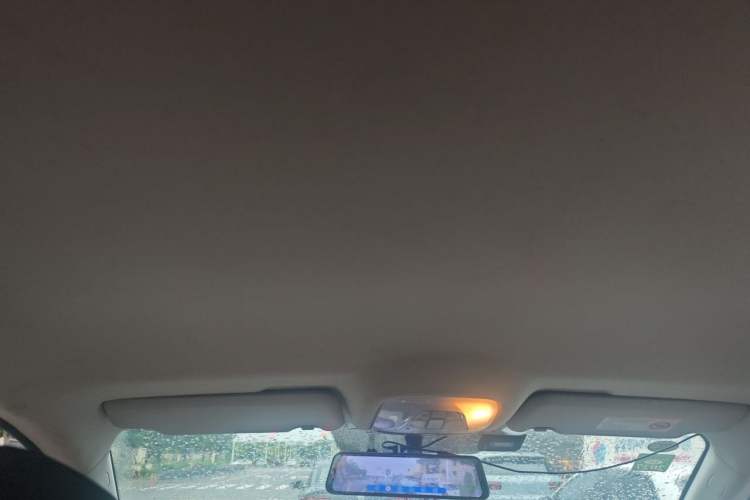 Used GAC Trumpchi GS4 2015 200T Manual Comfort Edition Headliner
