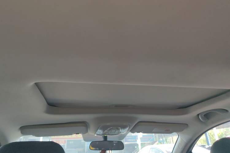 Used GAC Trumpchi GS4 2015 200T Manual Elite Edition Headliner