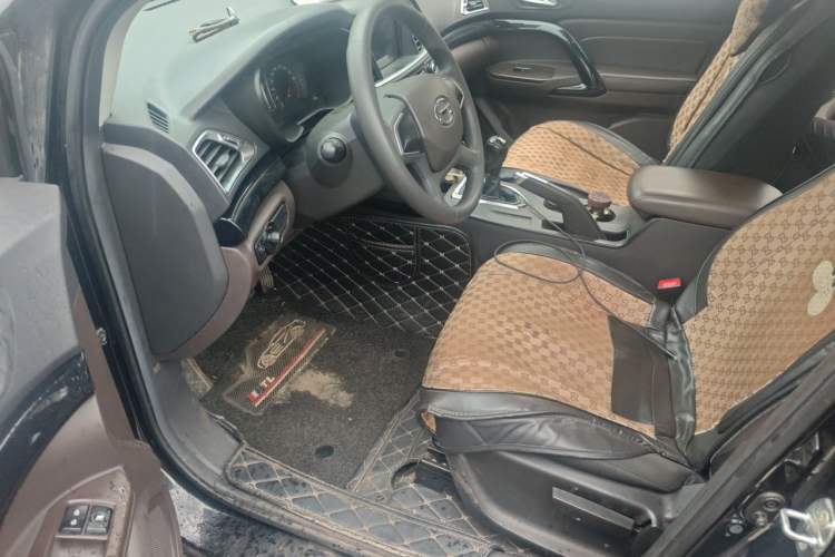 Used GAC Trumpchi GS4 2015 200T Manual Comfort Edition Left Front Seat