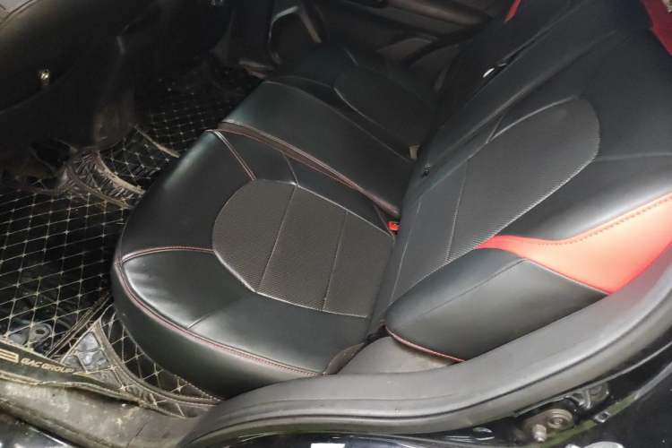 Used GAC Trumpchi GS4 2015 200T G-DCT Luxury Edition Left Rear Seat