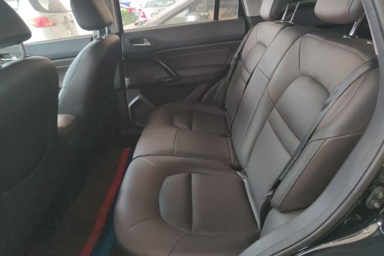 Used GAC Trumpchi GS4 2015 200T Manual Elite Edition Left Rear Seat