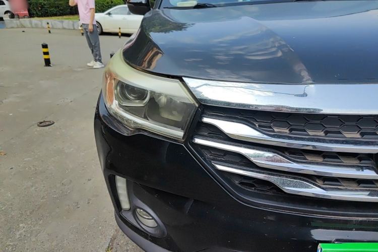 Used GAC Trumpchi GS4 2015 200T Manual Luxury Edition Right Front Headlight