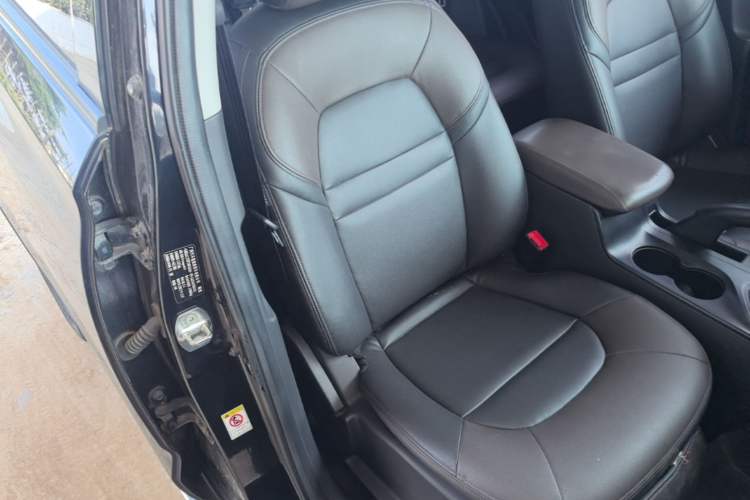 Used GAC Trumpchi GS4 2015 200T Manual Elite Edition Right Front Seat