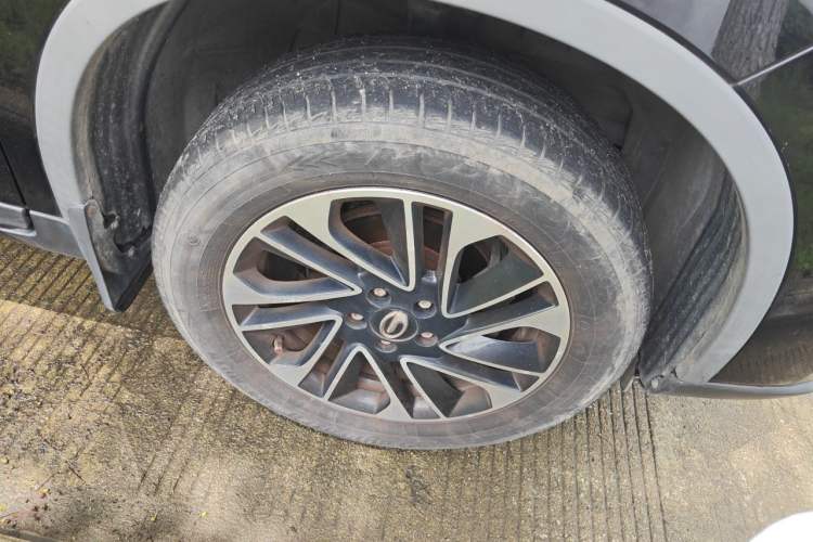 Used GAC Trumpchi GS4 2015 200T G-DCT Elite Edition Right Front Wheel Hub