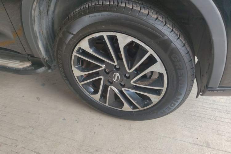 Used GAC Trumpchi GS4 2015 200T Manual Elite Edition Right Front Wheel Hub