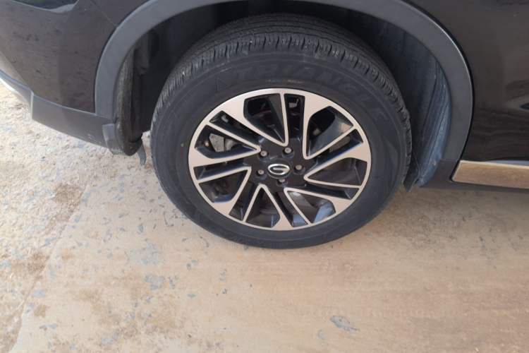 Used GAC Trumpchi GS4 2015 200T Manual Elite Edition Right Rear Wheel Hub