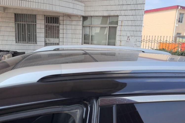 Used GAC Trumpchi GS4 2015 200T Manual Elite Edition Roof