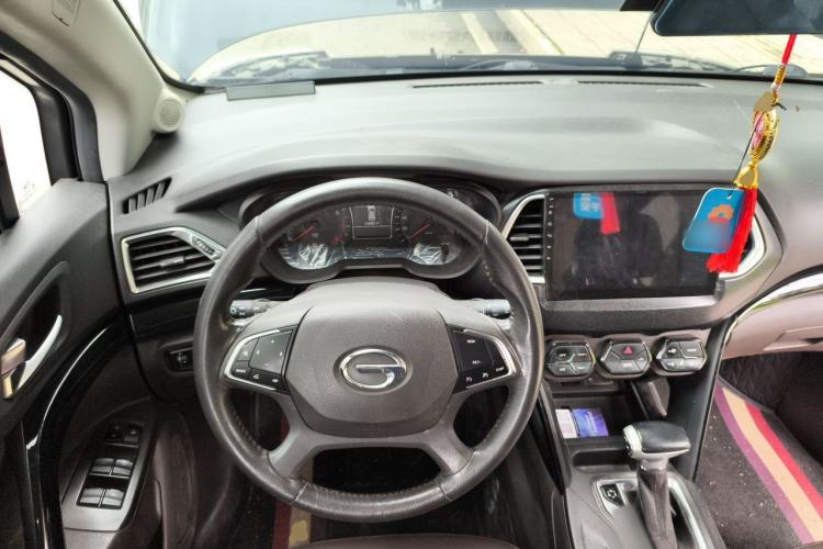Used GAC Trumpchi GS4 2015 200T G-DCT Luxury Edition Steering Wheel