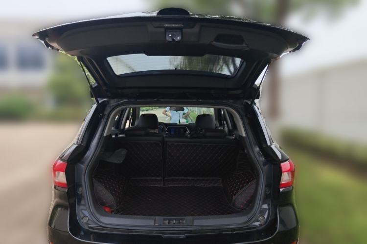 Used GAC Trumpchi GS4 2015 200T G-DCT Elite Edition Trunk
